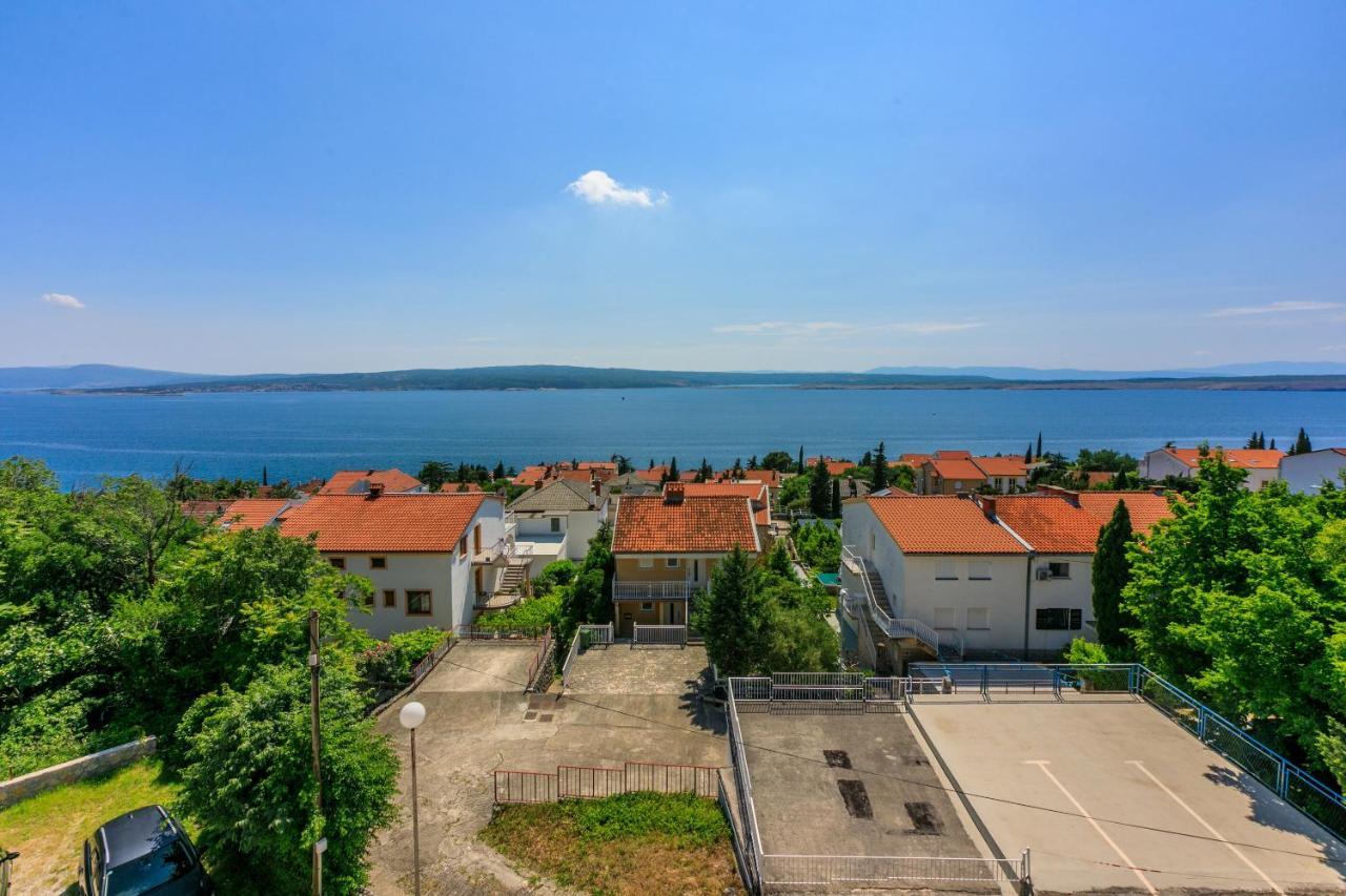 Apartments Matilda Dramalj Exterior photo