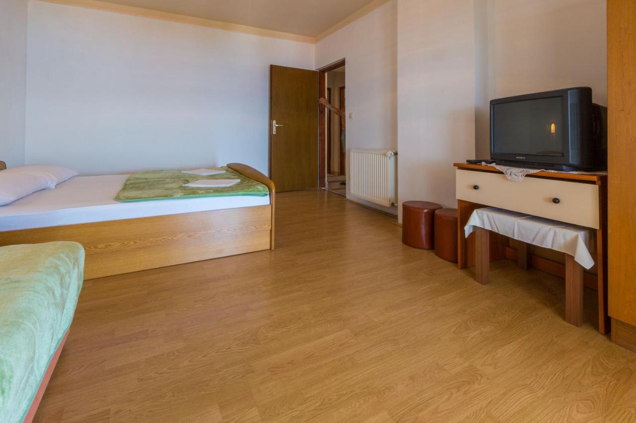 Apartments Matilda Dramalj Exterior photo